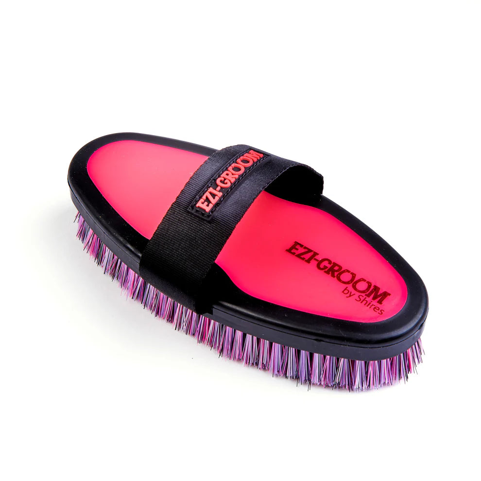 Shires EZI-GROOM Grip Body Wash Brush