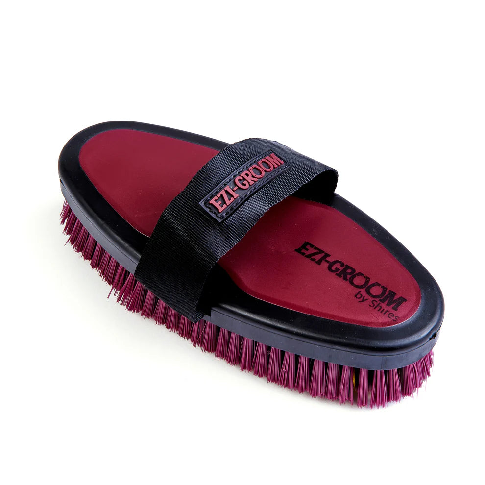 Shires EZI-GROOM Grip Body Wash Brush