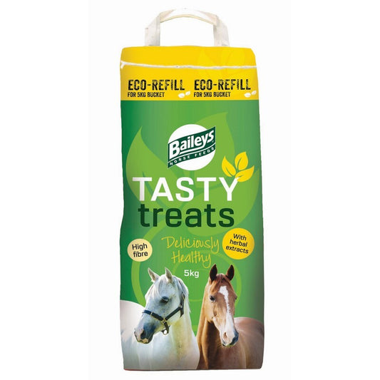 Bite-sized high-fibre horse treats from Baileys