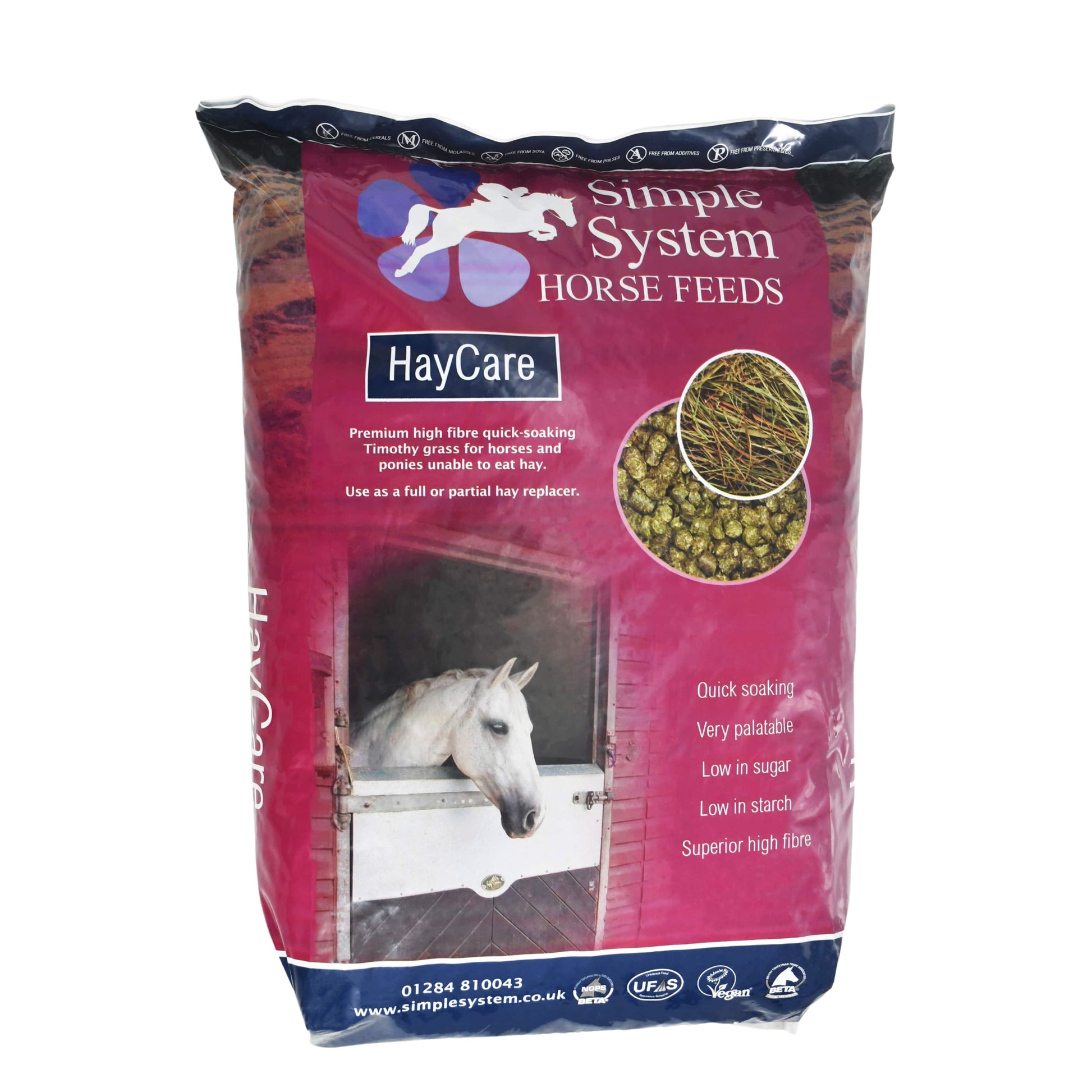 Simple System HayCare 20 kg bag of quick-soaking Timothy grass pellets for horses