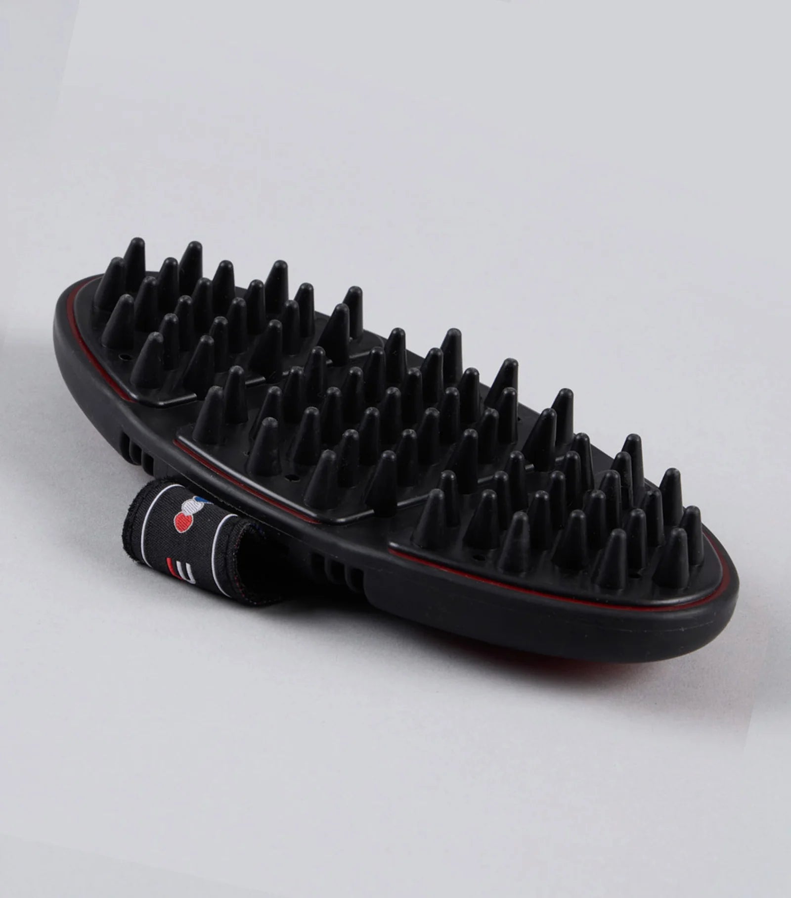 Premier Equine Soft-Touch Flexi Massage Brush black